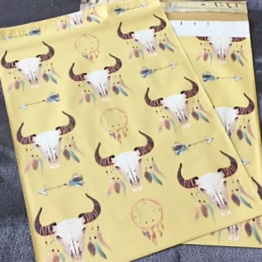20- 10x13 Boho Skull Design Poly Mailers